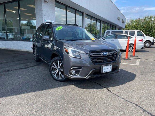 Used 2023 Subaru Forester Limited AWD/4WD image 3