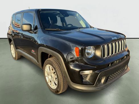 Used 2023 Jeep Renegade Latitude image 5