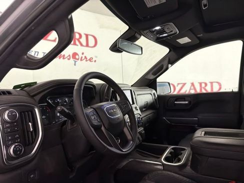 Used 2022 GMC Sierra 1500 AT4 w/ AT4 Premium Package AWD/4WD image 12