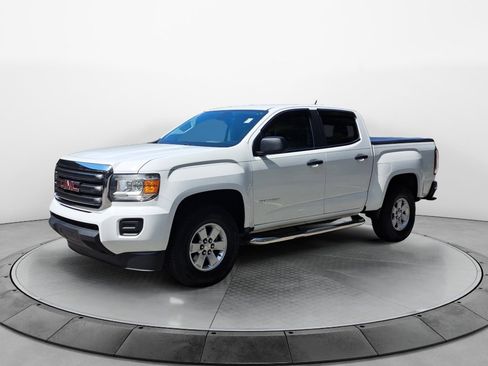 Used 2016 GMC Canyon 2WD Crew Cab w/ Convenience Package image 3