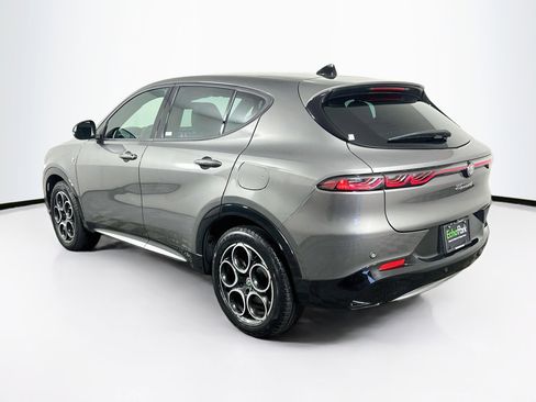 Used 2024 Alfa Romeo Tonale Ti AWD/4WD image 5