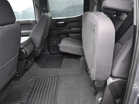 Used 2022 Chevrolet Silverado 1500 LT RWD image 24