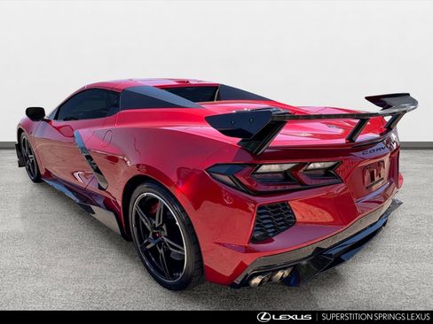 Used 2021 Chevrolet Corvette Stingray Premium Conv w/ Z51 Performance Package RWD image 4