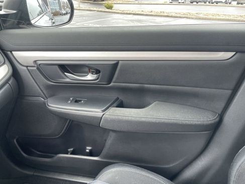 Used 2019 Honda CR-V LX image 20