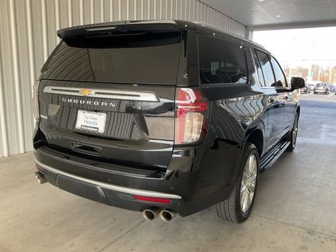 Used 2023 Chevrolet Suburban High Country image 25