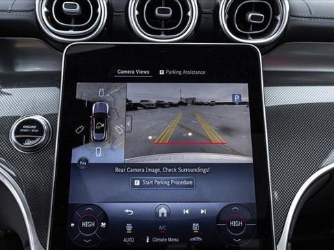 Certified 2025 Mercedes-Benz GLC 43 AMG 4MATIC image 18