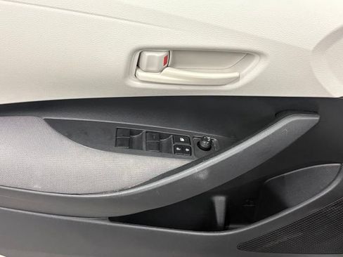 Used 2024 Toyota Corolla LE FWD image 11