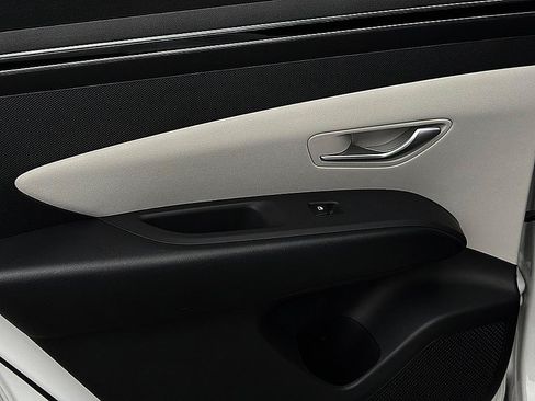 Certified 2023 Hyundai Tucson SEL FWD image 10