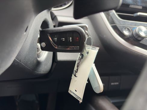 Used 2023 Toyota Camry SE image 24