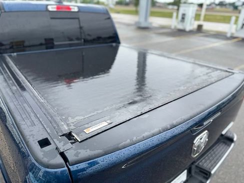 Used 2022 RAM 1500 Laramie AWD/4WD image 38