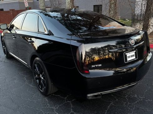 Used 2014 Cadillac XTS Premium image 18