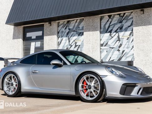 Used 2018 Porsche 911 GT3 image 21