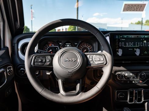 New 2026 Jeep Wrangler Unlimited Sport AWD/4WD image 28