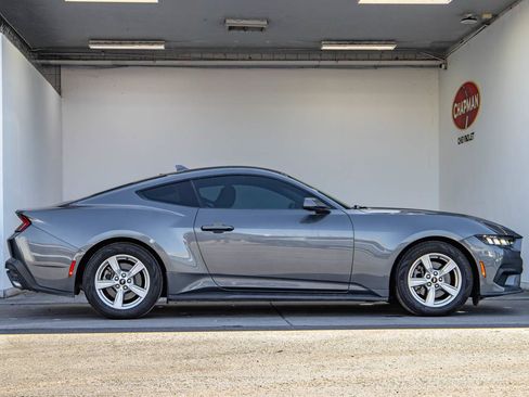 Used 2024 Ford Mustang Coupe RWD image 2