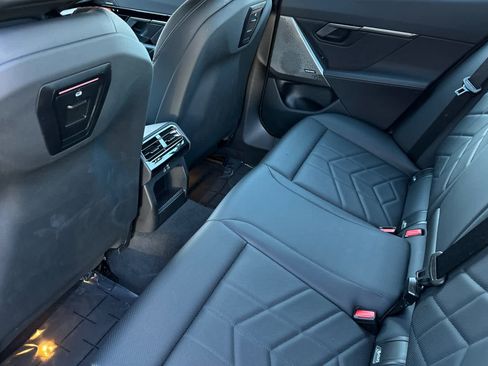 Used 2025 BMW 530i w/ M Sport Package image 4