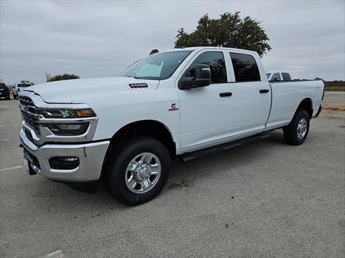 New 2026 RAM 2500 Tradesman AWD/4WD image 31