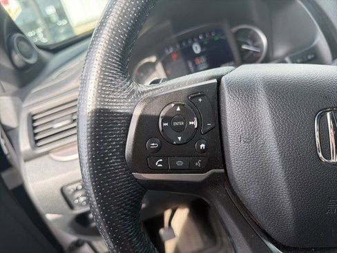 Used 2023 Honda Passport EX-L image 12