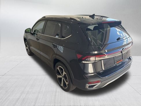 New 2025 Volkswagen Taos SEL image 3