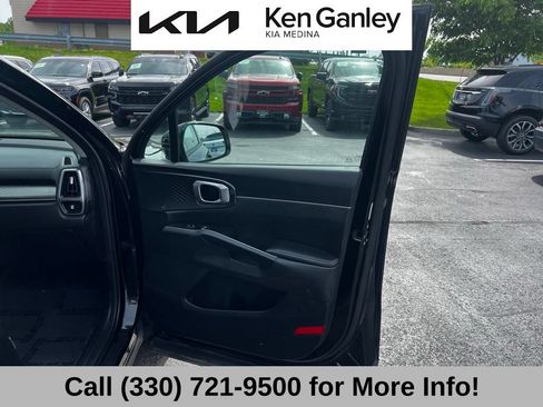 Certified 2023 Kia Sorento S FWD image 61