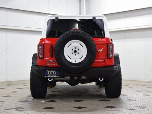 Used 2022 Ford Bronco Badlands image 6