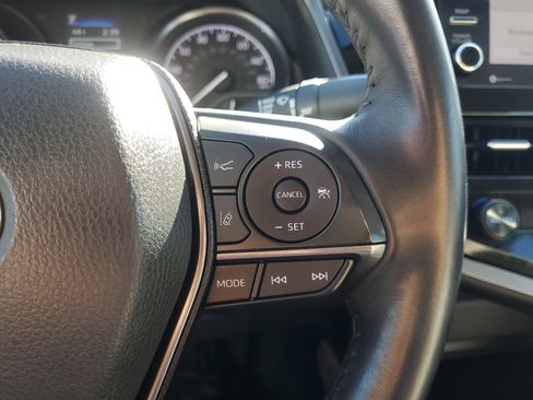 Used 2023 Toyota Camry SE image 22