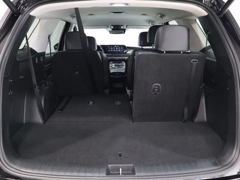 Used 2025 Hyundai Palisade SEL FWD image 34