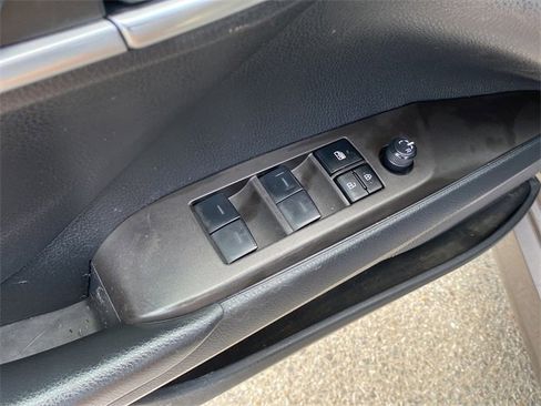 Used 2023 Toyota Camry LE image 20