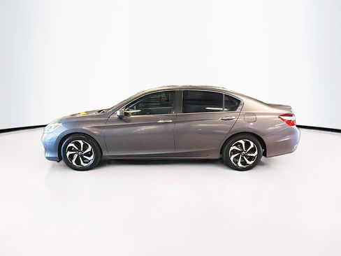 Used 2016 Honda Accord EX image 4