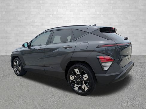 Certified 2024 Hyundai Kona SEL FWD image 4