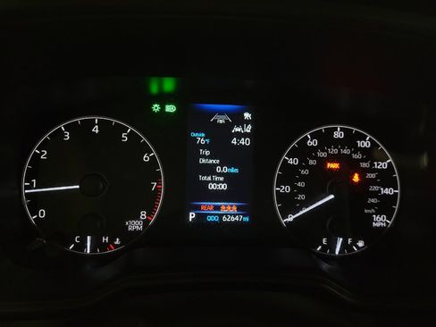 Used 2023 Toyota Corolla LE w/ Carpet Mat Package (TMS) FWD image 23