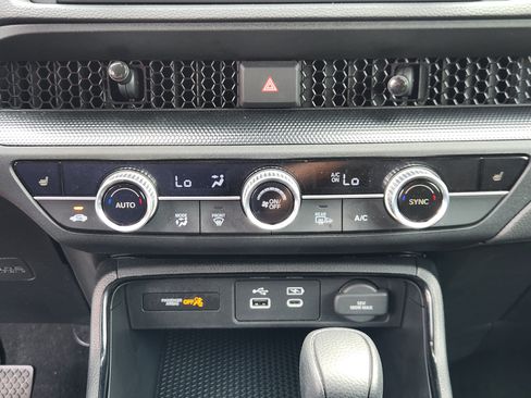Certified 2024 Honda CR-V EX image 21