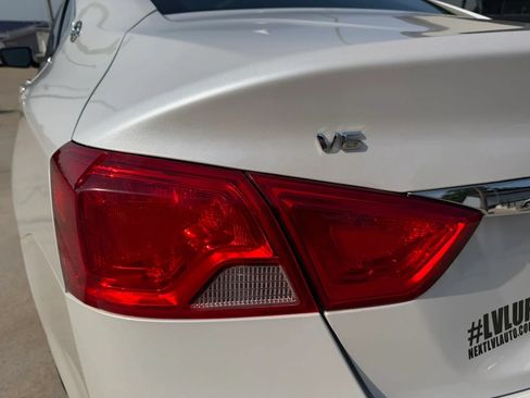 Used 2017 Chevrolet Impala Premier w/ Enhanced Convenience Package FWD image 70