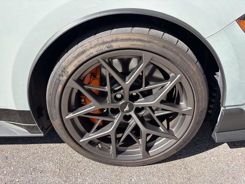 Used 2022 Ford Mustang Mach 1 w/ Mach 1 Handling Package RWD image 52