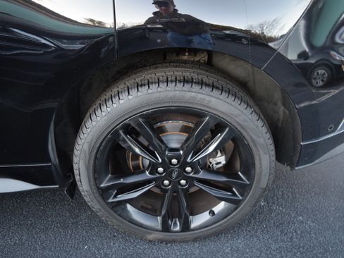 Certified 2019 Ford Edge ST w/ Equipment Group 401A image 6