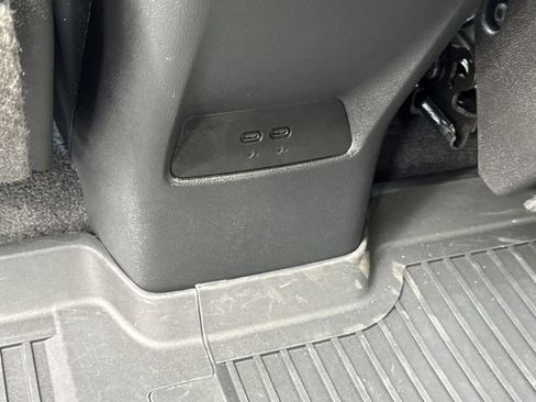 Used 2026 Chevrolet Equinox RS w/ Convenience Package III image 12