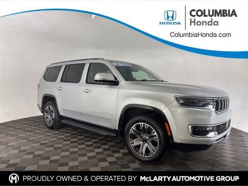 Used 2022 Jeep Wagoneer Series III w/ Convenience Group I image 1
