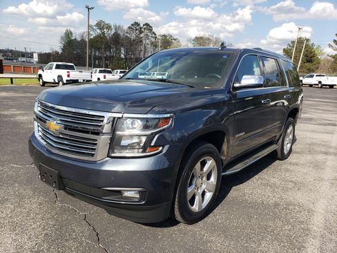 Used 2019 Chevrolet Tahoe Premier image 2