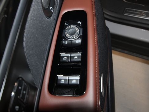 New 2026 Lincoln Nautilus Reserve image 5