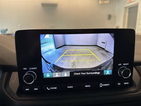 Used 2023 Honda Accord EX image 23