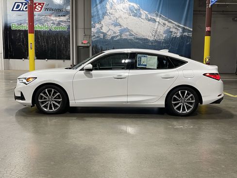Used 2025 Acura Integra FWD image 2