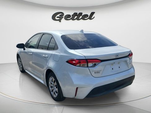 Certified 2025 Toyota Corolla LE FWD image 6