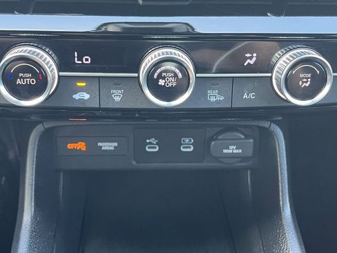 Used 2025 Honda Civic Sport image 25