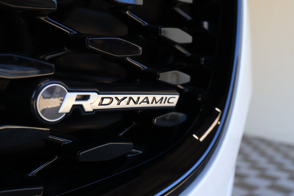 Used 2024 Jaguar F-PACE R-Dynamic S AWD/4WD image 7