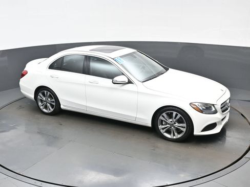 Used 2018 Mercedes-Benz C 300 Sedan w/ Premium Package image 41
