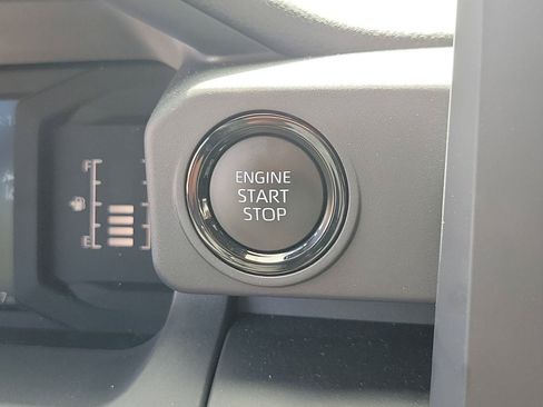 Used 2024 Toyota Tacoma SR RWD image 28