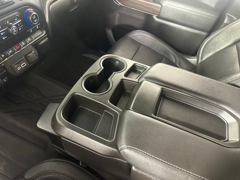Used 2020 Chevrolet Silverado 1500 LT w/ All-Star Edition AWD/4WD image 37