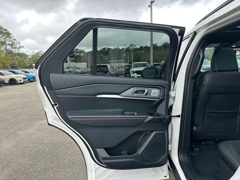 New 2026 Ford Explorer ST w/ Sun And Sound Package image 31