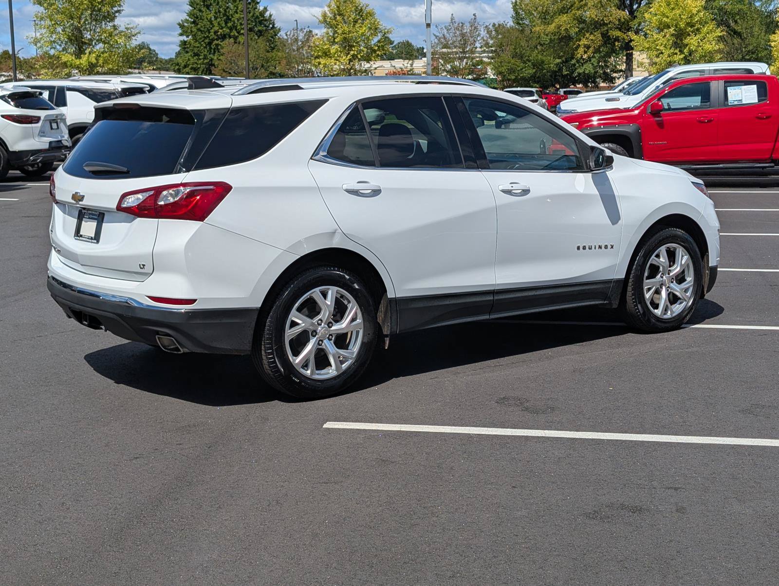 Used 2020 Chevrolet Equinox LT FWD image 6