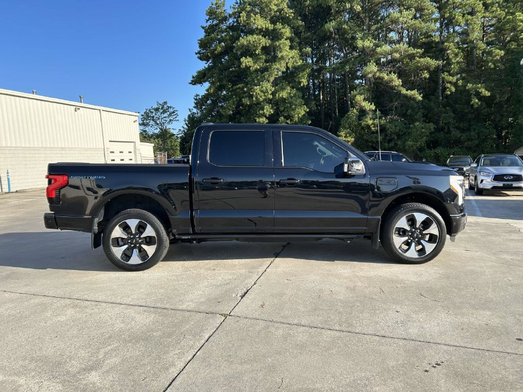 Used 2023 Ford F150 Lightning Platinum AWD/4WD image 2