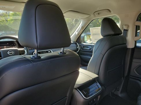 New 2026 Nissan Armada SV AWD/4WD image 15